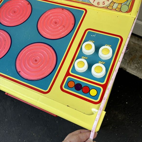 Vintage Rainbow Brite Rite Hite Kitchen Stove Play Set 1980s Metal Plastic - Picture 14 of 16
